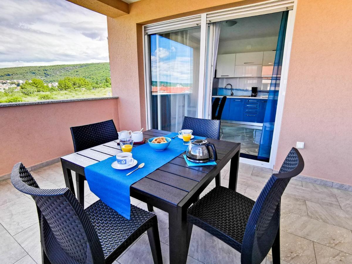 App La Vita E Bella - Azzurro Lejlighed Punat Eksteriør billede